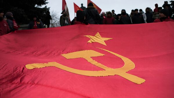 Мероприятия, посвященные 99-й годовщине Октябрьской революции, в регионах России, архивное фото - Sputnik Литва