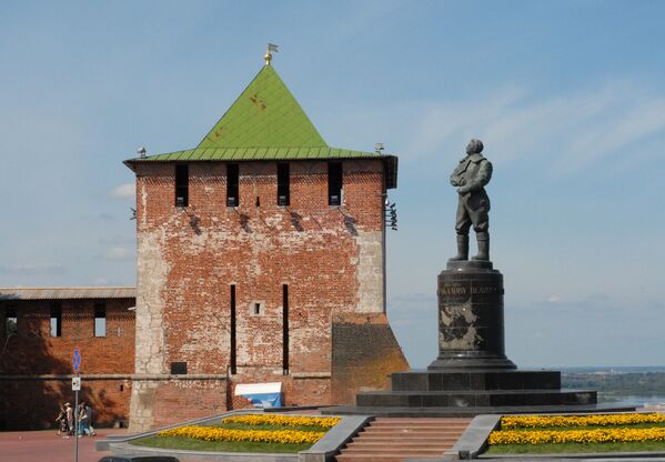 Памятник летчику Валерию Чкалову в Нижнем Новгороде - Sputnik Литва