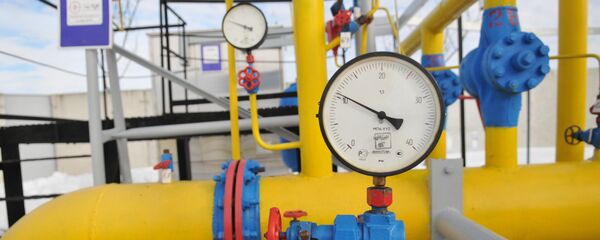 Манометр на трубопроводе газораспределительной станции Нежухив на Украине, архивное фото Манометр на трубопроводе газораспределительной станции Нежухив на Украине, архивное фото - Sputnik Литва