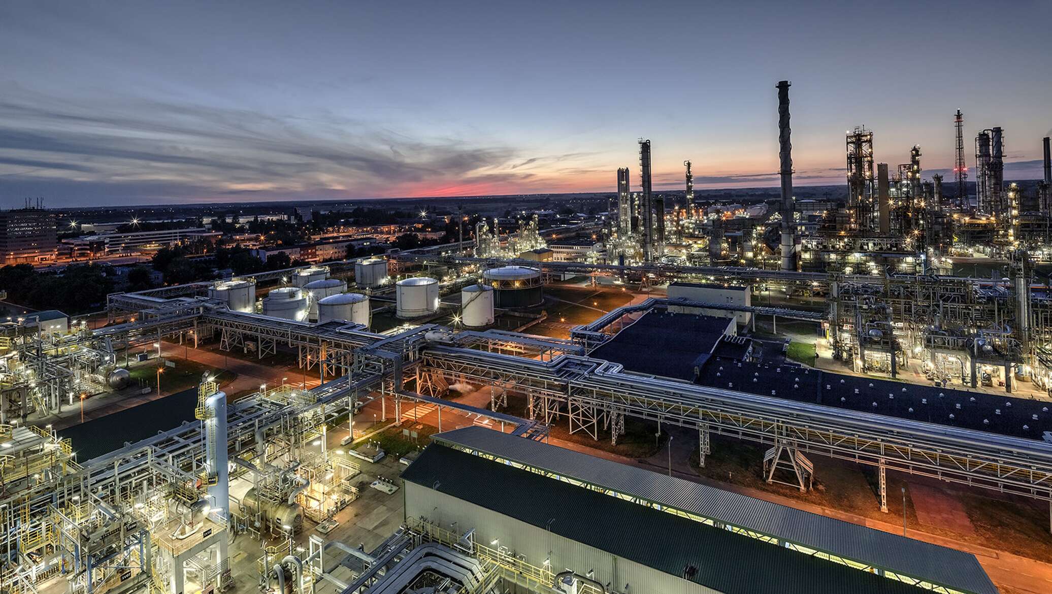 Нефтеперерабатывающие заводы в Польше