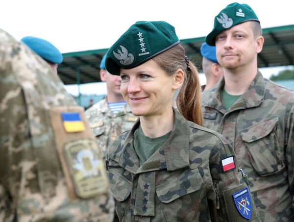 Военнослужащие армии Польши на церемонии открытия военных учений Rapid Trident-2017 - Sputnik Lietuva