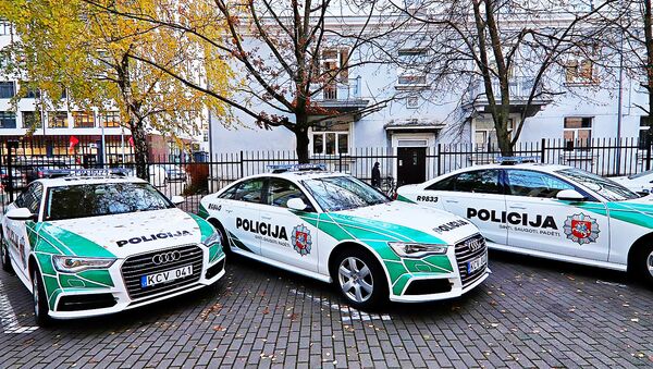 Полицейские автомобили в Литве, архивное фото - Sputnik Литва