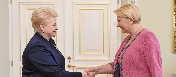 Президент Литвы Даля Грибаускайте и министр финансов Раса Будбергите - Sputnik Литва