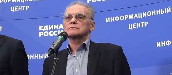 Политолог, член экспертного совета Института социально-экономических и политических исследований  Алексей Зудин  - Sputnik Литва