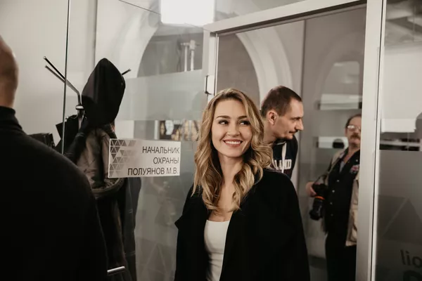 Актриса Иева Андреевайте, кадр со съемочной площадки фильма Пуля Актриса Иева Андреевайте, кадр со съемочной площадки фильма Пуля - Sputnik Lietuva