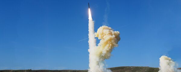 Запуск ракеты ПВО Запуск ракеты ПВО - Sputnik Литва