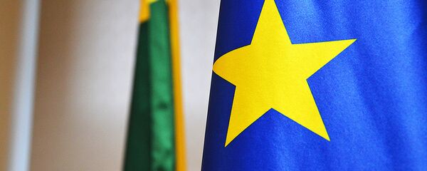 Флаги Евросюза и Литвы - Sputnik Литва