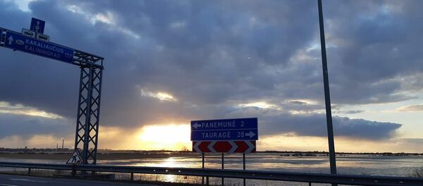 Паводок на пропускном пункте Панямуне Паводок на пропускном пункте Панямуне - Sputnik Lietuva