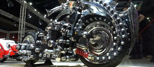 Мотоцикл - произведение искусства - Sputnik Литва