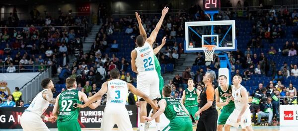 Игра Жальгирис (Каунас) и Реал (Мадрид) Игра Жальгирис (Каунас) и Реал (Мадрид) - Sputnik Литва