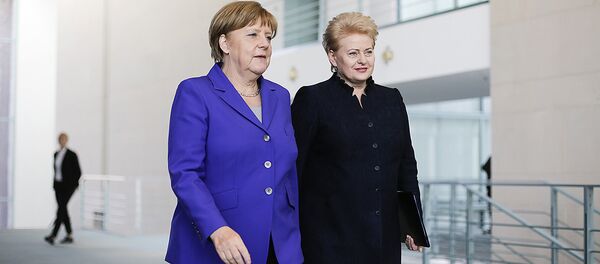 Канцлер Германии Ангела Меркель и президент Литвы Даля Грибаускйте - Sputnik Литва