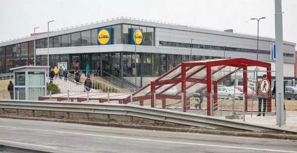 Nauja saugi požeminė pėsčiųjų perėja Karoliniškėse Nauja saugi požeminė pėsčiųjų perėja Karoliniškėse - Sputnik Lietuva