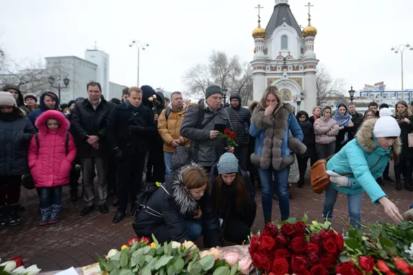 Акции в память о погибших при пожаре в ТЦ Зимняя вишня Акции в память о погибших при пожаре в ТЦ Зимняя вишня - Sputnik Lietuva