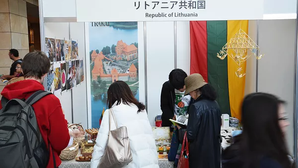 Lietuvos stendas amatų ir turizmo mugėje Tokijuje - Sputnik Lietuva