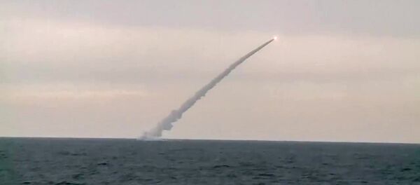 Пуск из подводного положения крылатой ракеты Калибр, архивное фото - Sputnik Lietuva