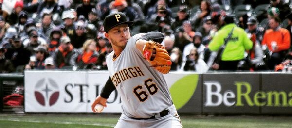 Литовский бейсболист Довидас Невераускас - Sputnik Литва