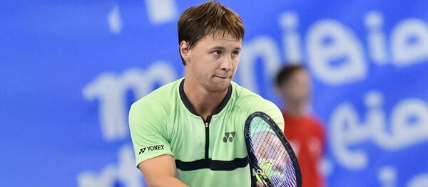 Литовский теннисист Ричардас Беранкис на турнире Challanger во французском Сен-Брие - Sputnik Литва