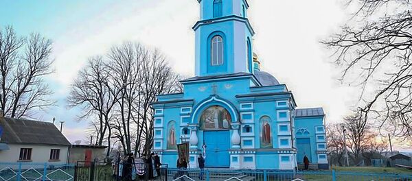 Свято-Успенский храм в селе Птичья Ровенской области - Sputnik Литва