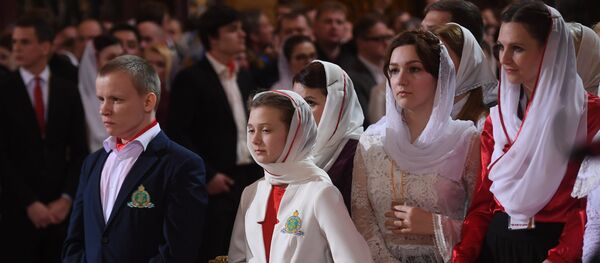 Пасхальное богослужение в храме Христа Спасителя Пасхальное богослужение в храме Христа Спасителя - Sputnik Литва