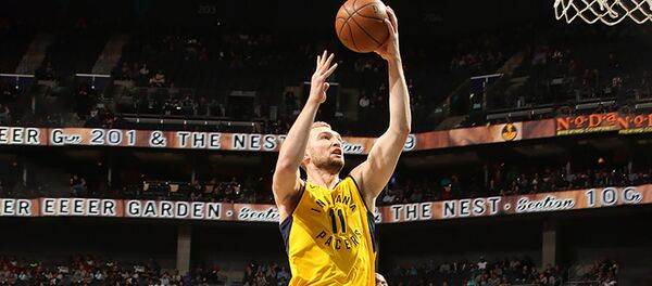 Литовский форвард Домантас Сабонис Индианы Пэйсерс набрал 30 очков в матче регулярного чемпионата НБА против Шарлотт Хорнетс и стал самым результативным игроком встречи, архивное фото - Sputnik Литва