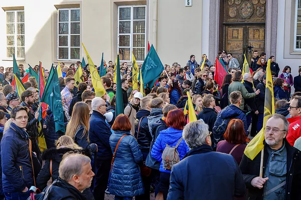 День физики физического факультета Вильнюсского университета День физики физического факультета Вильнюсского университета - Sputnik Lietuva