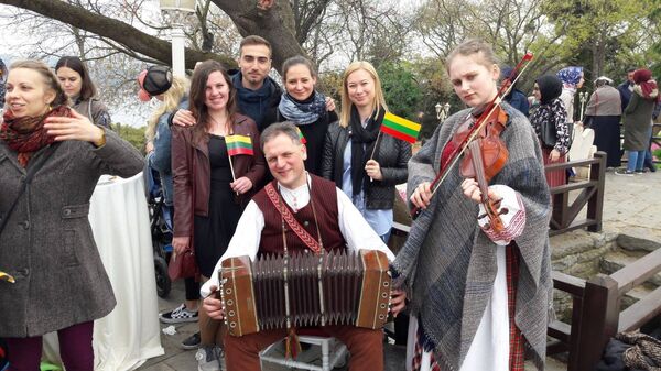 Lietuvių folkloro ansamblis Lietuvių folkloro ansamblis - Sputnik Lietuva