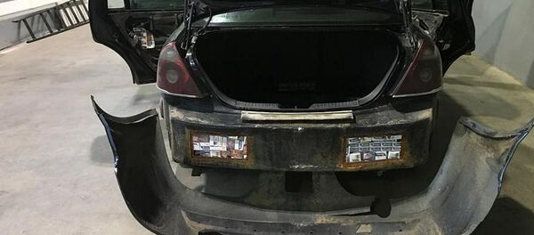 Контрабанда сигарет Контрабанда сигарет - Sputnik Литва