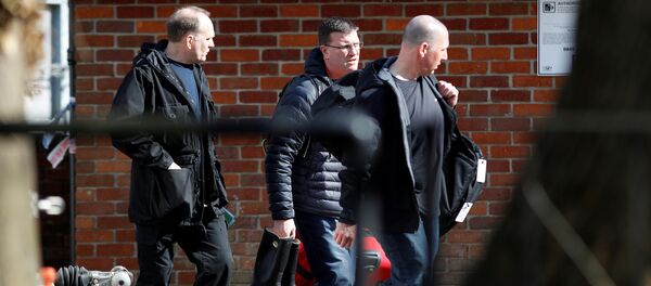 Inspektorius iš Cheminio ginklo draudimo organizacijos tiria Skripalių nunuodijimo vietą Solsberyje - Sputnik Lietuva