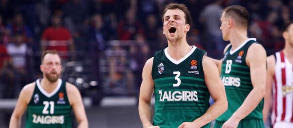 Каунасский Жальгирис вырвал победу у греческого Олимпиакоса - Sputnik Литва