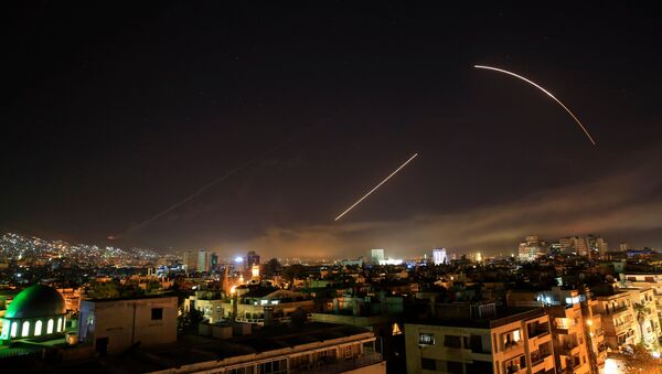 Удар коалиции в Дамаске, Сирия 14 апреля 2018 года - Sputnik Lietuva