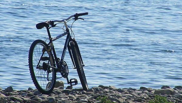 Велосипед на фоне моря - Sputnik Lietuva