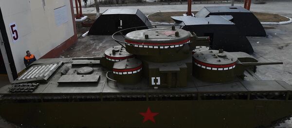 На Урале восстановили многобашенный банк Т-35 На Урале восстановили многобашенный банк Т-35 - Sputnik Lietuva