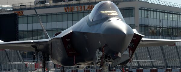 Naikintuvas Lockheed Martin F-35 Lightning II Naikintuvas Lockheed Martin F-35 Lightning II - Sputnik Lietuva