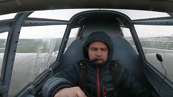 Видео RT360: легендарный штурмовик Ил-2 в небе над Германией - Sputnik Литва