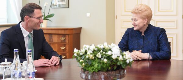 Президент Даля Грибаускайте одобрила кандидатуру министра юстиции Элвинаса Янкявичюса - Sputnik Литва