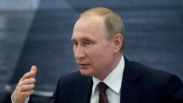 Рабочая поездка президента РФ В. Путина в Санкт-Петербург. День второй - Sputnik Lietuva