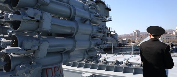 Установка Калибр на фрегате Адмирал Григорович ВМС России Установка Калибр на фрегате Адмирал Григорович ВМС России - Sputnik Lietuva