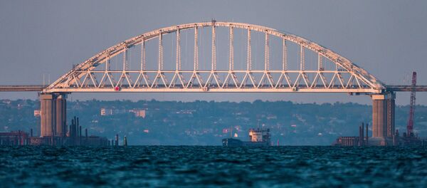 Крымский мост через Керченский пролив Крымский мост через Керченский пролив - Sputnik Литва