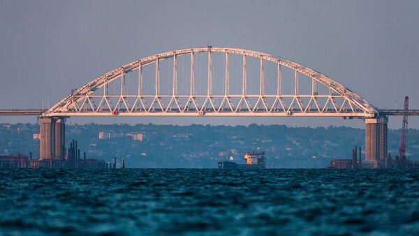 Крымский мост через Керченский пролив - Sputnik Литва