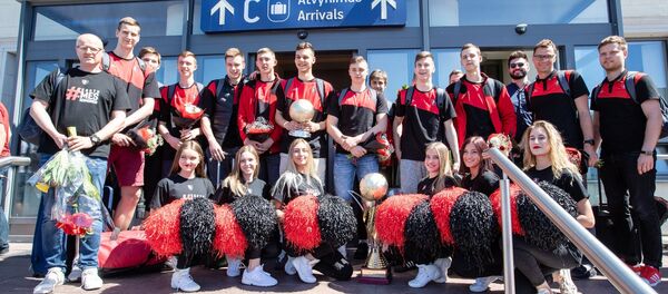 Баскетболисты молодежной команды Летувос ритас - Sputnik Литва