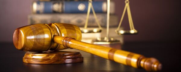 Молоток судьи, архивное фото Молоток судьи, архивное фото - Sputnik Литва