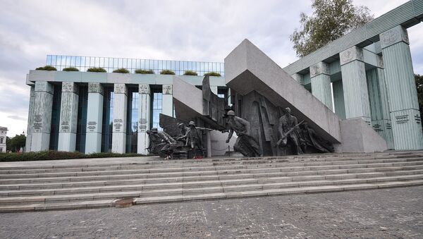 Памятник повстанцам в Польше - Sputnik Литва