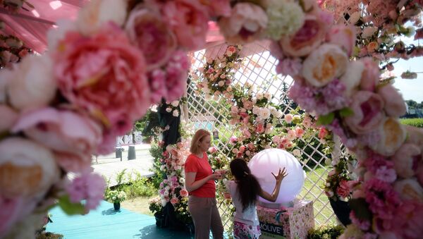 Открытие V Московского международного фестиваля садов и цветов Moscow Flower Show - Sputnik Литва