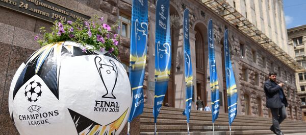 Подготовка к финалу Лиги Чемпионов в Киеве Подготовка к финалу Лиги Чемпионов в Киеве - Sputnik Литва