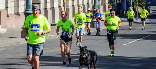 Забег по улицам Вильнюса в рамках Дня спорта WE RUN VILNIUS 2018 Забег по улицам Вильнюса в рамках Дня спорта WE RUN VILNIUS 2018 - Sputnik Lietuva
