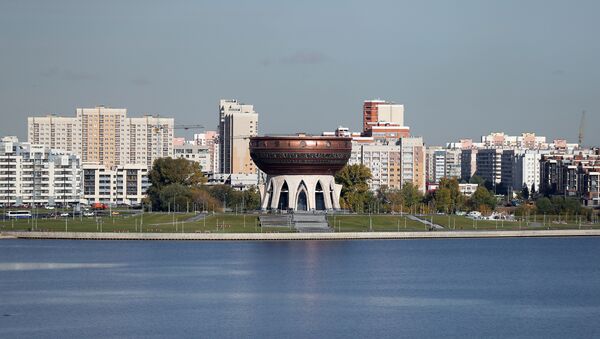 Вид на центр семьи Казан на набережной реки Казанки - Sputnik Литва