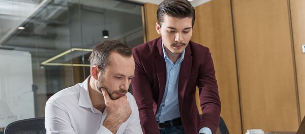 Jauni žmonės Jauni žmonės - Sputnik Lietuva