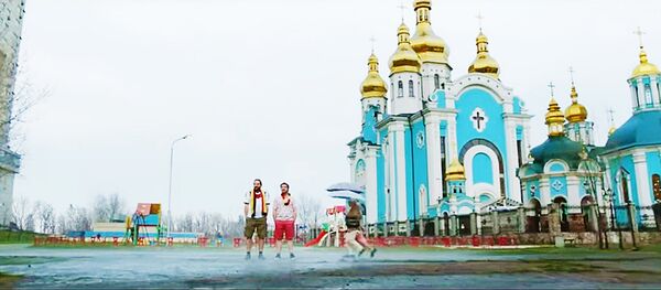 Lufthansa выдала Киев за Москву в своем ролике к ЧМ-2018 Lufthansa выдала Киев за Москву в своем ролике к ЧМ-2018 - Sputnik Lietuva