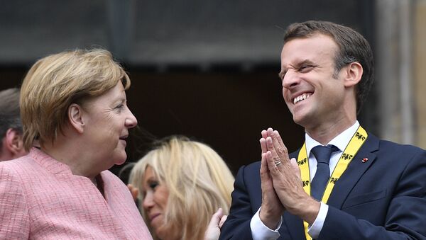 Канцлер Германии Ангела Меркель и президент Франции Эммануэль Макрон - Sputnik Lietuva
