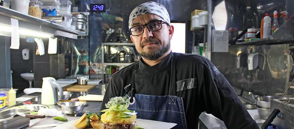 Медвежья лапа и каша — секретное блюдо специально к ЧМ-2018 Медвежья лапа и каша — секретное блюдо специально к ЧМ-2018 - Sputnik Литва